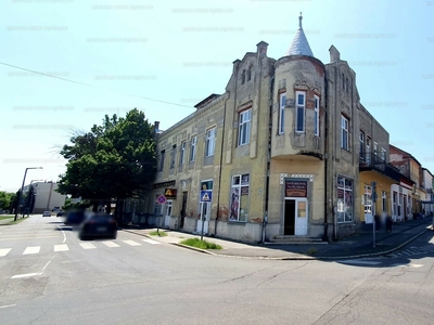 Eladó utcai bejáratos üzlethelyiség - Sátoraljaújhely, Vasvári Pál utca