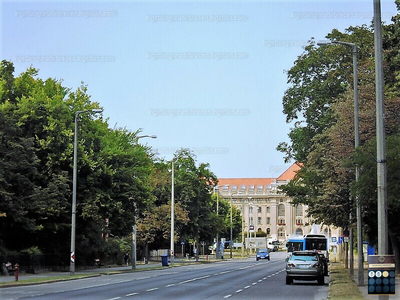 Kiadó tégla lakás - Debrecen, Egyetem sugárút