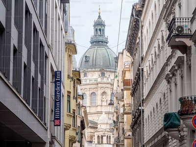 Kiadó utcai bejáratos üzlethelyiség - VI. kerület, Lázár utca