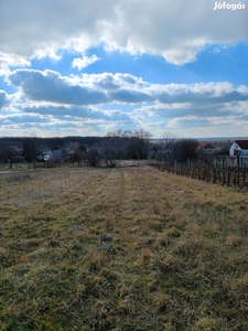 Panorámás lakóövezeti telek eladó - Gyarmat, Győr-Moson-Sopron - Telek, föld