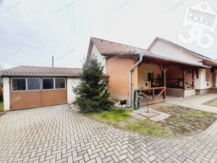 Lajosmizse, ingatlan, ház, 105 m2, 67.900.000 Ft