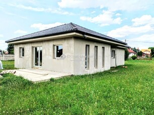 újépítésű, Kiskunlacháza, ingatlan, ház, 106 m2, 64.900.000 Ft