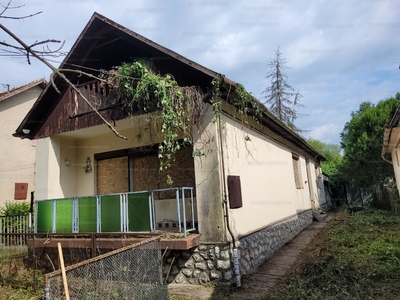 Eladó családi ház - Miskolc, Róna utca