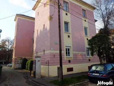 80 m2-es 3sz. mfsz. lakás Szombathely