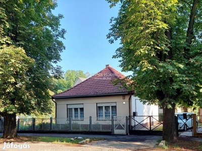 Kaposvár, Toponári úton eladó családi ház