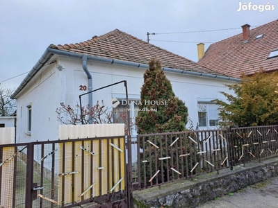75 nm-es ház eladó Pécs