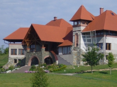 Töreki, Siófok, ingatlan, ház, 2200 m2, 1.383.025.000 Ft