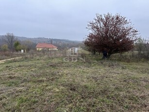 Eladó telek Kerepes