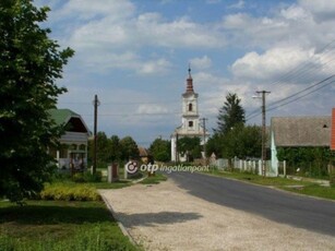 Eladó telek Siójut