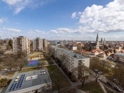 Miskolc, Fábián utcában panelprogramos 10. emeleti 64 nm-es lakás - Miskolc, Borsod-Abaúj-Zemplén - Lakás