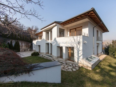 Budapest, ingatlan, ház, 900 m2, 990.000.000 Ft