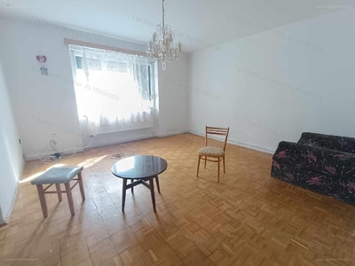 Oroszlány, ingatlan, lakás, 62 m2, 17.990.000 Ft