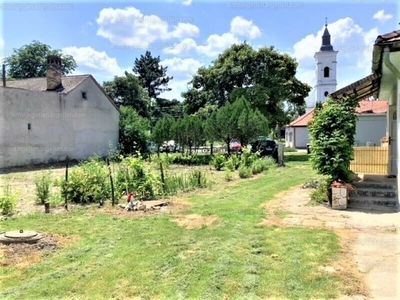 Eladó családi ház - Balatonszabadi, Vak Bottyán utca