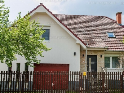 Eladó családi ház - Debrecen, Homokkert