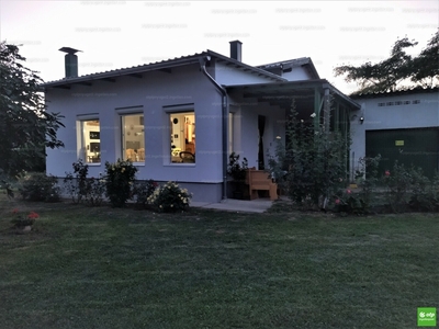 Eladó családi ház - Kisfalud, Győr-Moson-Sopron megye