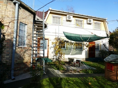Eladó családi ház - Szeged, Horgosi utca