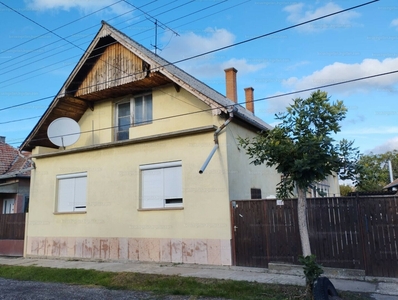 Eladó családi ház - Törökszentmiklós, Jász-Nagykun-Szolnok megye