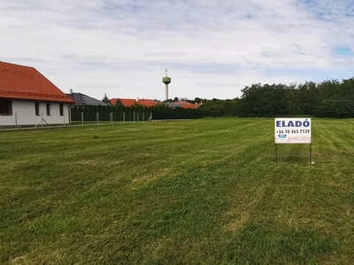 Eladó lakóövezeti telek - Bábolna, Komárom-Esztergom megye