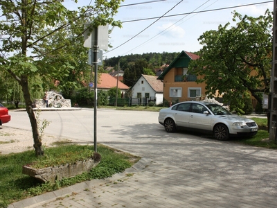 Eladó lakóövezeti telek - Nagykovácsi, Pest megye