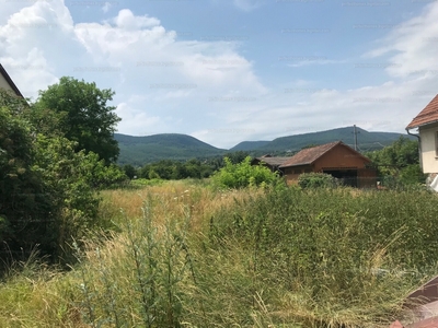 Eladó lakóövezeti telek - Pócsmegyer, Surány