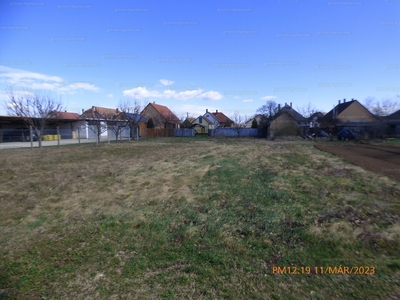 Eladó lakóövezeti telek - Ságvár, Somogy megye