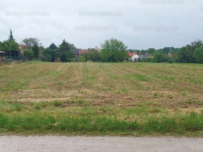 Eladó lakóövezeti telek - Sárszentmihály, Fejér megye