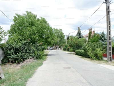 Eladó lakóövezeti telek - Szeged, Tápé