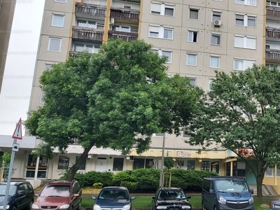 Eladó panel lakás - Debrecen, Kishegyesi út