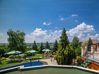 Eladó szálloda, hotel, panzió - Cserszegtomaj, Zala megye