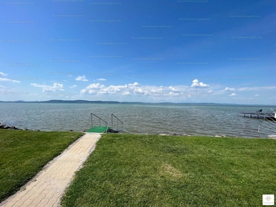 Eladó tégla lakás - Balatonlelle, Somogy megye