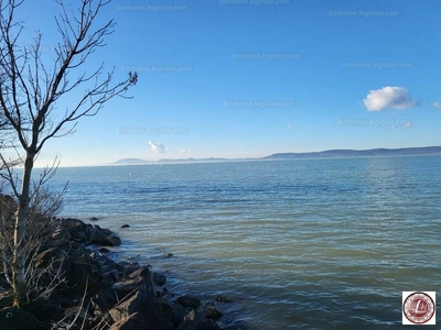 Eladó tégla lakás - Balatonszemes, Somogy megye