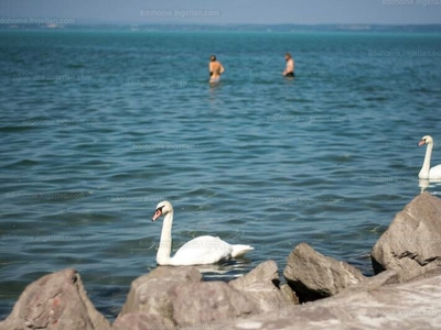 Eladó tégla lakás - Siófok, Ezüstpart