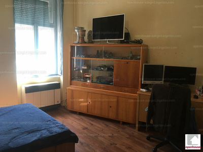 Eladó tégla lakás - Szeged, Felsőváros