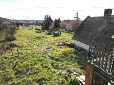 Eladó üdülőövezeti telek - Balatongyörök, Felsőhegyi út