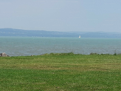 Eladó üdülőövezeti telek - Balatonszárszó, Hunyadi János utca