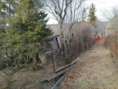 Eladó üdülőövezeti telek - Budaörs, Alsószállás