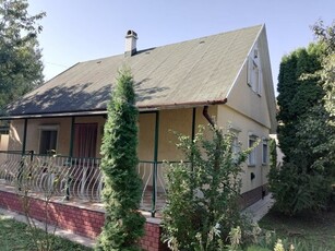 Eladó családi ház Gárdony, Radnóti Miklós utca