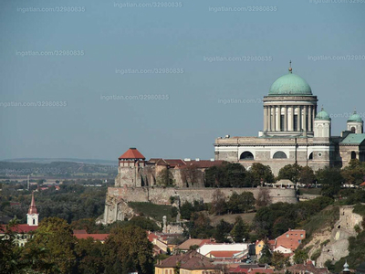 Eladó családi ház - Esztergom, Einczinger Ferenc köz