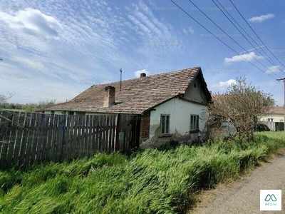 Eladó családi ház - Gádoros, Árpád utca 2.