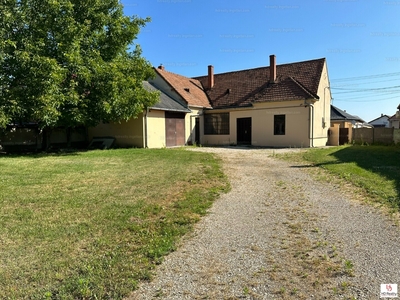 Eladó műhely - Bősárkány, Győr-Moson-Sopron megye