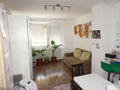 Eladó panel lakás - IV. kerület, Virág utca