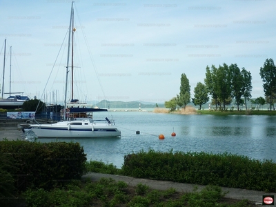 Eladó szálloda, hotel, panzió - Balatonföldvár, Városközpont