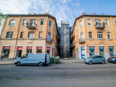 Szeged, Bartók tér 9.