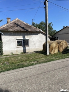 Püspökladányba eladó családi ház - Püspökladány, Hajdú-Bihar - Ház