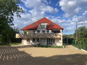 Eladó téglalakás Balatonfűzfő, földszint