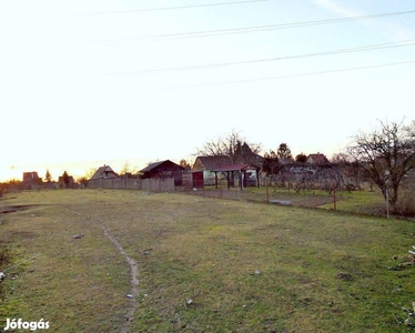 Tatai telek eladó Újhegyben - Tata, Komárom-Esztergom - Telek, föld