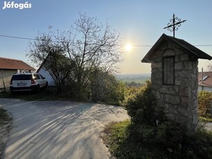 Baj, 2 szobás nyaraló eladó