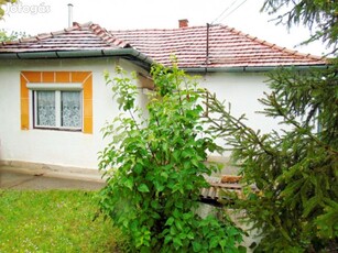 Gárdony, Tompa Mihály utca, 75 m2-es, családi ház, 3 szobás