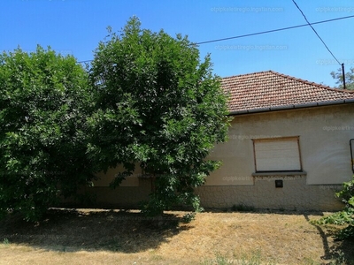 Eladó családi ház - Szarvas, Békés megye