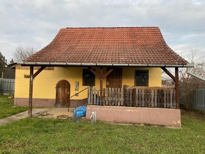 Eladó családi ház - Tiszafüred, Jász-Nagykun-Szolnok megye